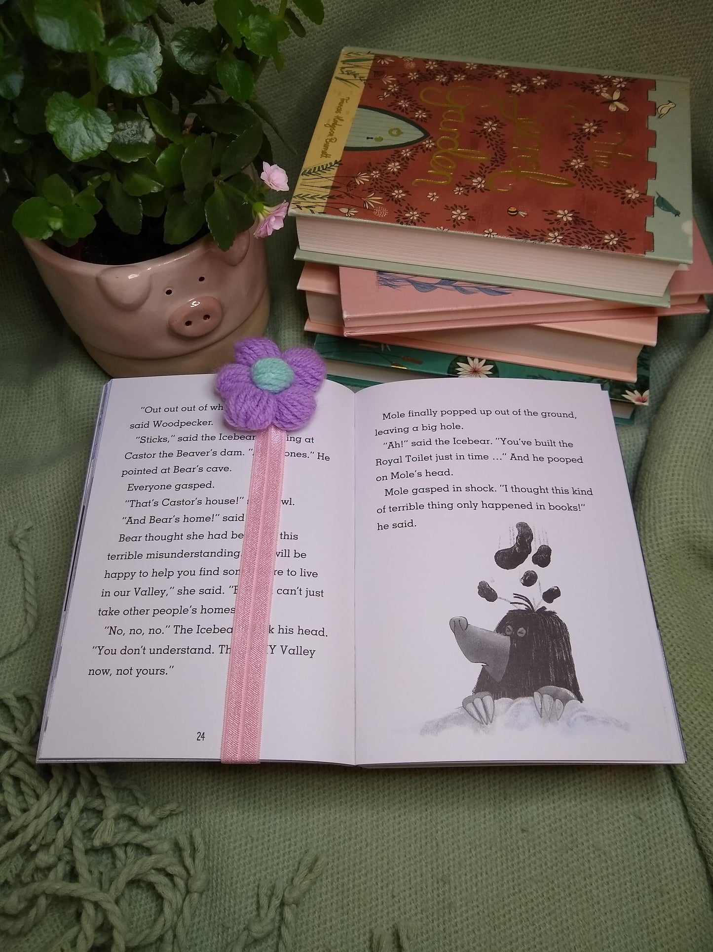 Puff Flower Kids Bookmark