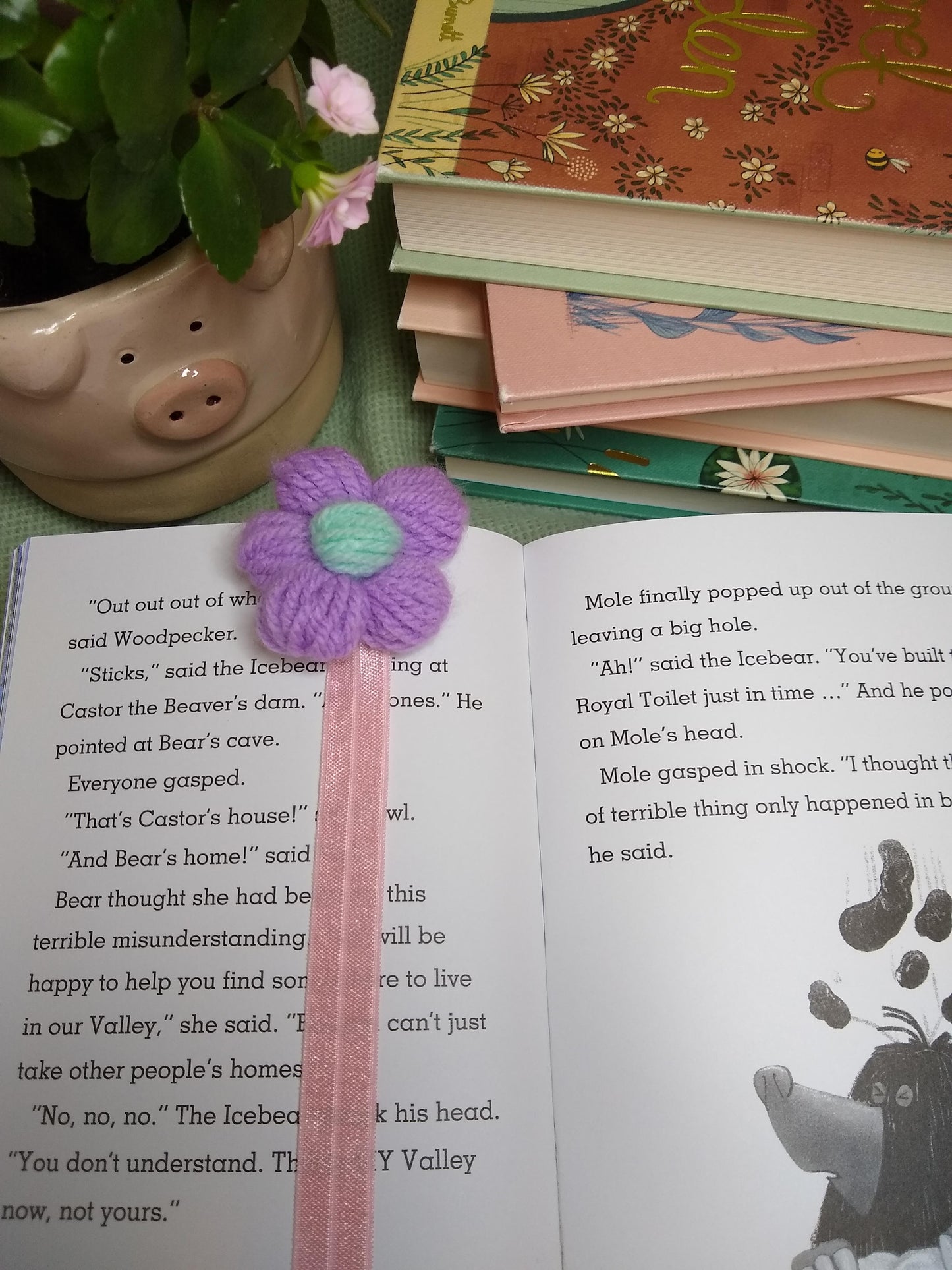 Puff Flower Kids Bookmark