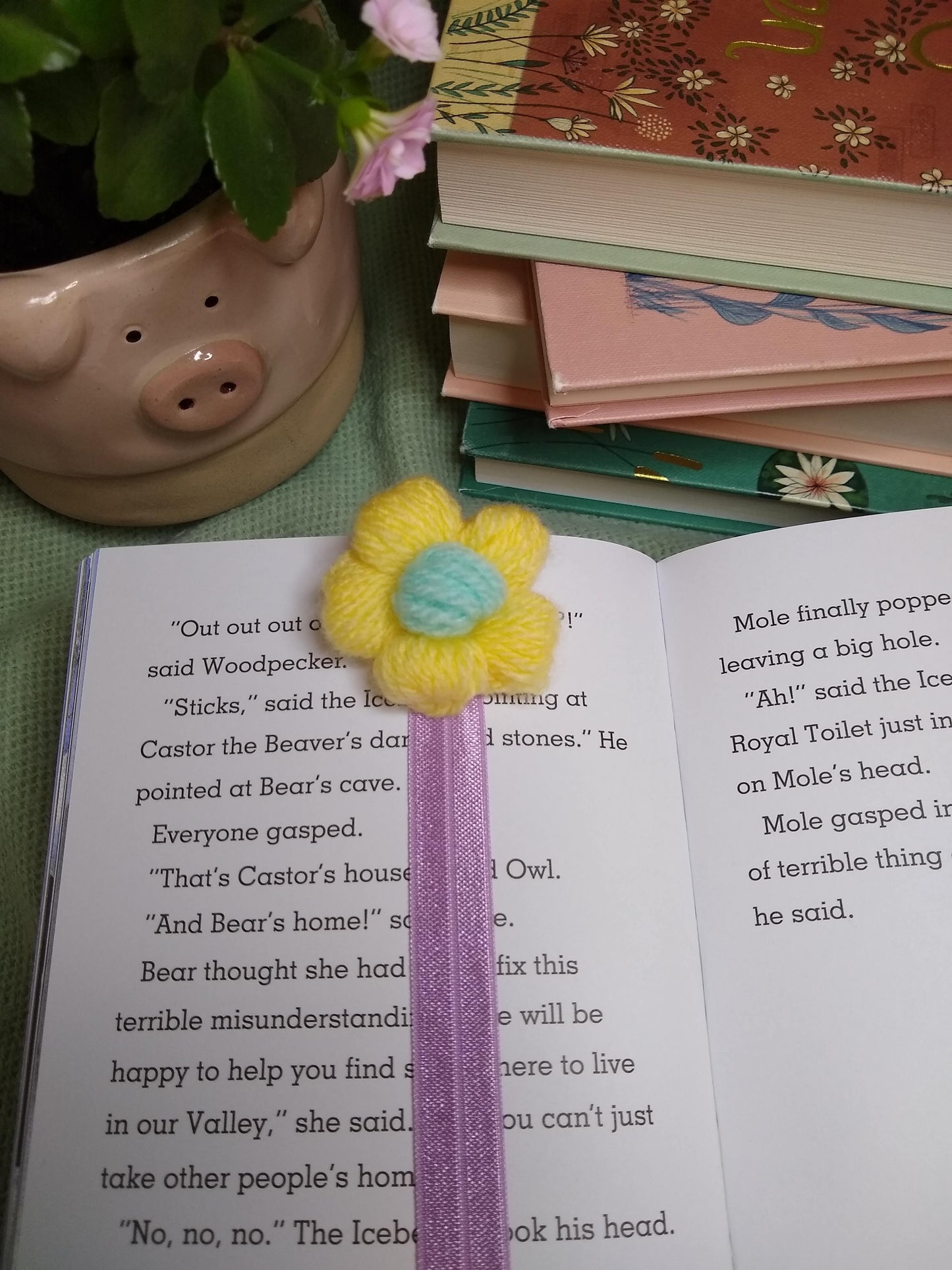 Puff Flower Kids Bookmark